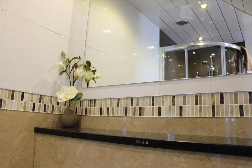 Misty Isle Apartments Ltd - Maol View كيلاكين الغرفة الصورة